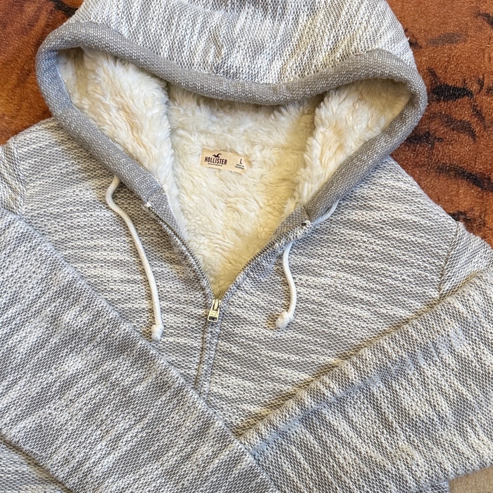 Hollister Women's Gray Zip-Up Jacket with Hood vintage Y2K